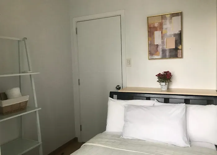 Apartment Simple Yet Lovely 2br Unit In Acqua Private Residences